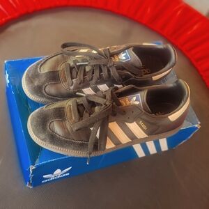 Used Adidas Samba OG Black White Gum B75807 - Men's Size 7.5/Women's Size 8.5